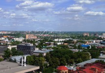 Панорамный вид в сторону ул. Пушкинская/Ф.Энгельса (с 13-го этажа)